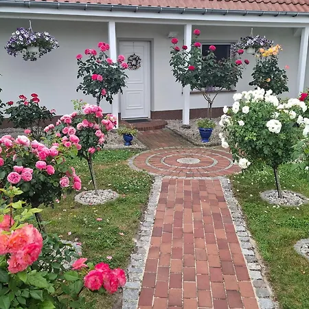 Zum Rosengarten