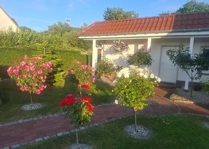 Zum Rosengarten Rambin